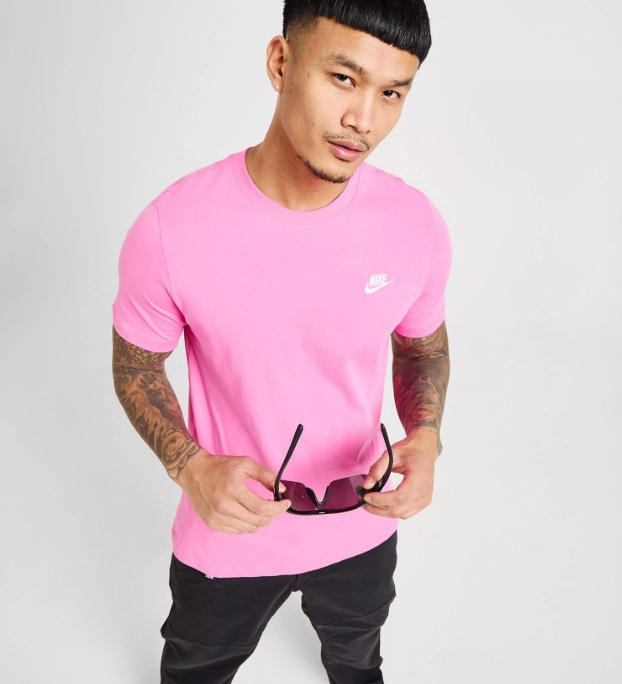 Nike Men's Core T-Shirts from £8 (4 Colours) - Sizes XS - XXL