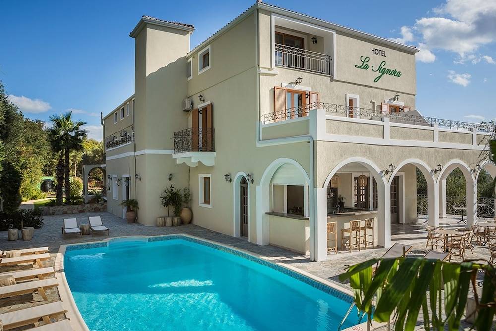 Kefalonia La Signora 3 Star 7 nights 2 people £522 including flights from Stansted via Ryaniar and hotel with breakfast