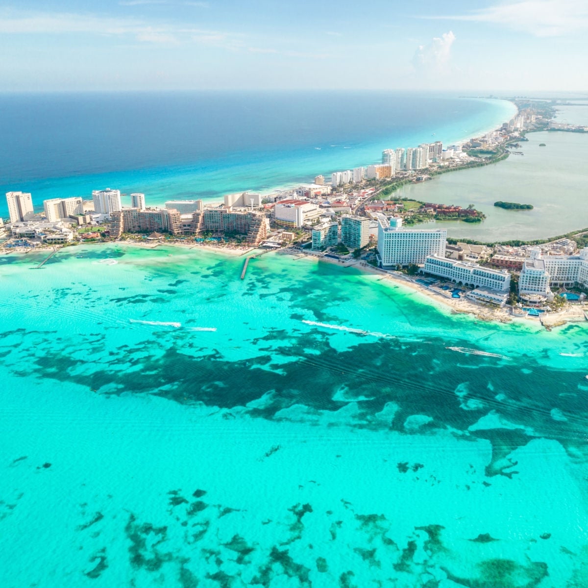 Manchester/ Birmingham/ London to Cancun , Maxico Direct Round Trip Flight with Cabin Bag - Tui September Dates
