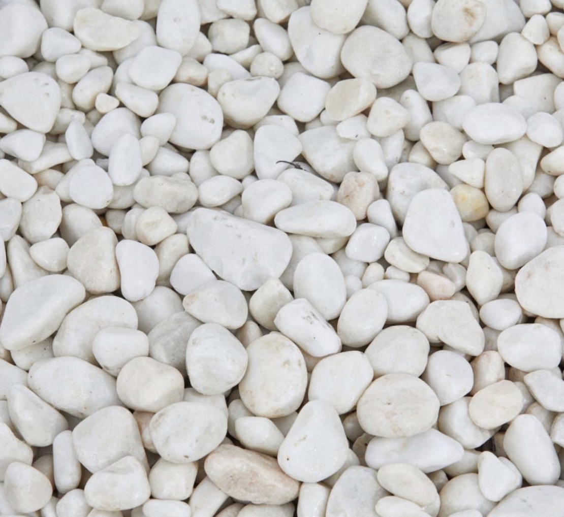 Suburban Stone Polar White Pebbles - Major Bag, Free C&C