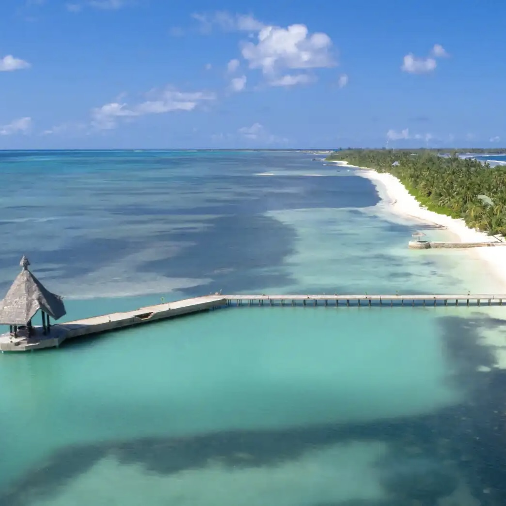 All Inclusive 10 Nights 4* Canareef Resort Maldives 2 people - Sunset Beach Villa + Flight Tfers + Lon Etihad Flights w/ bags (7 Nts £2822)