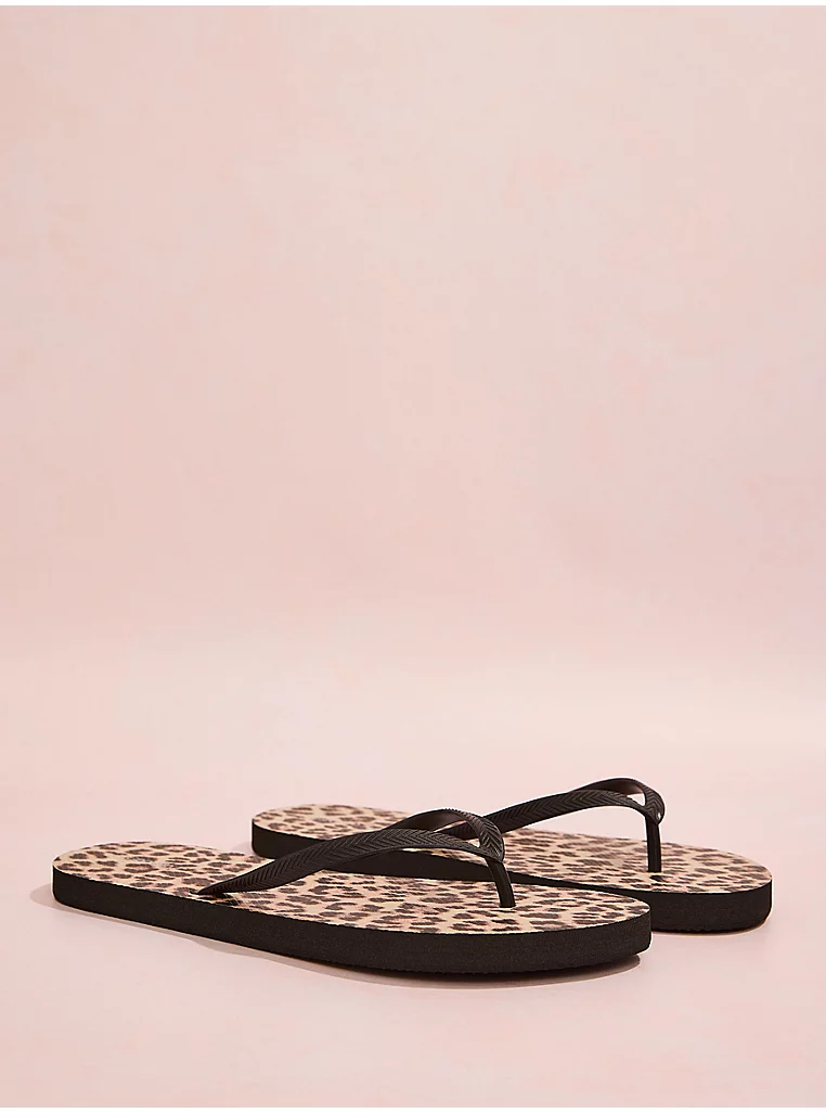 Black Leopard Flip Flops - size L Free C&C