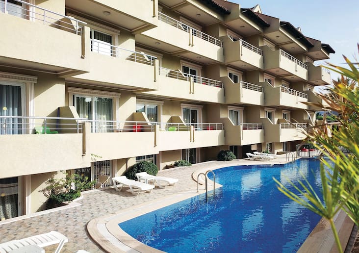 7nts Turkey 2 adults + 2 children £212.38pp - Asya Blue Apartments in Marmaris from Glasgow 10 Aug (full Tui package) in 1 bed apartment