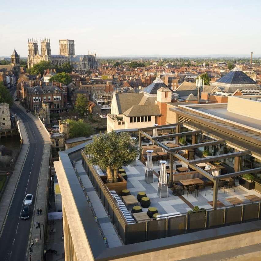 Sep / Oct - 4* Malmaison hotel Sunday Night 2 people for £49 when spend £50 dining in Mal Bar & Grill inc 4* York, Belfast, Brighton