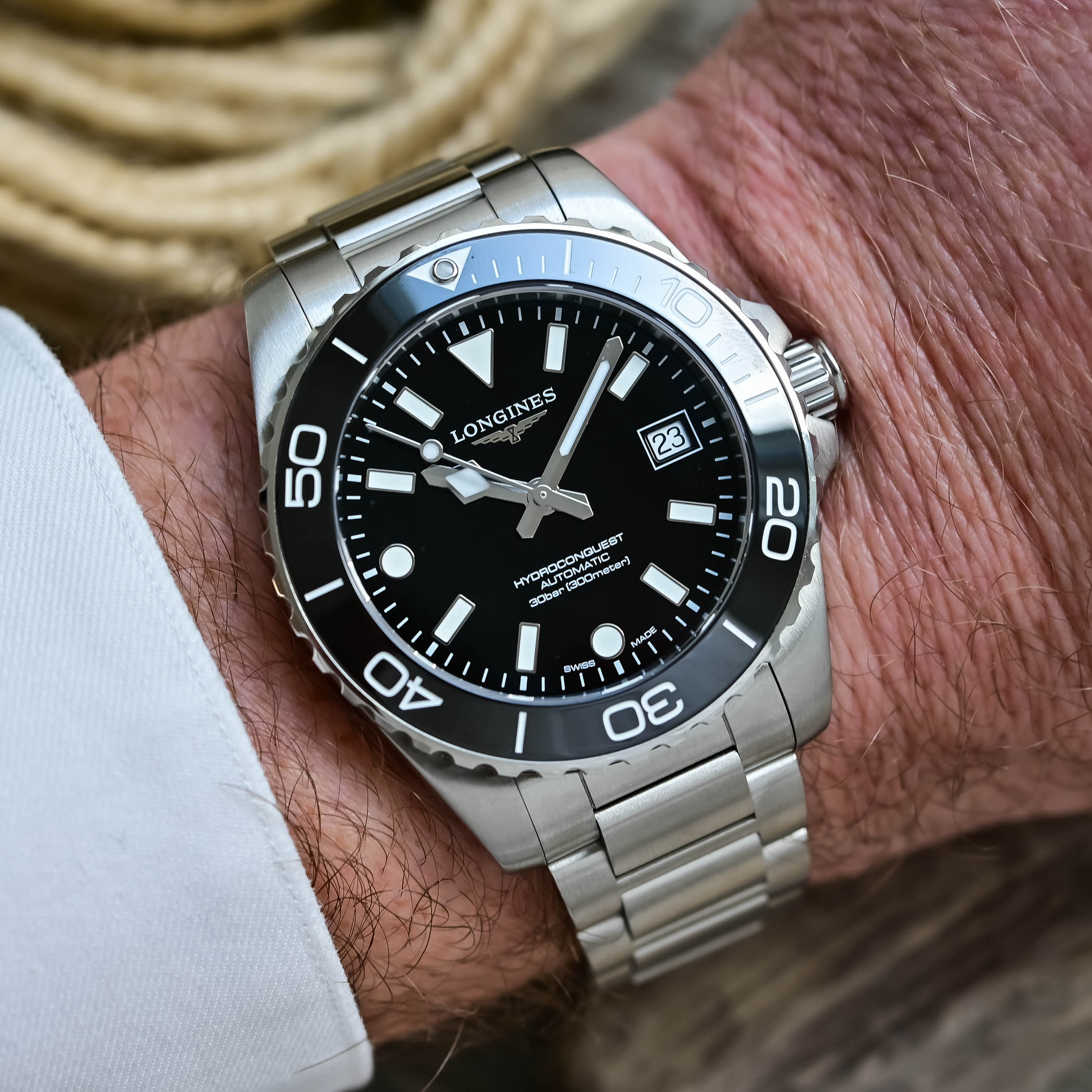 Longines Hydroconquest Automatic Ceramic Bezel Sapphire Crystal Stainless Steel Men's Watch (42mm & 39mm) + 5 Year Warranty