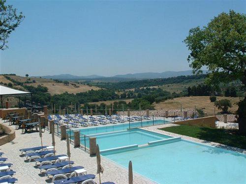 4* Borgo Magliano Italy, With Breakfast - £28pp (Hotel Only) / 3 Nights With London Flights £132pp (Selected Winter Dates)