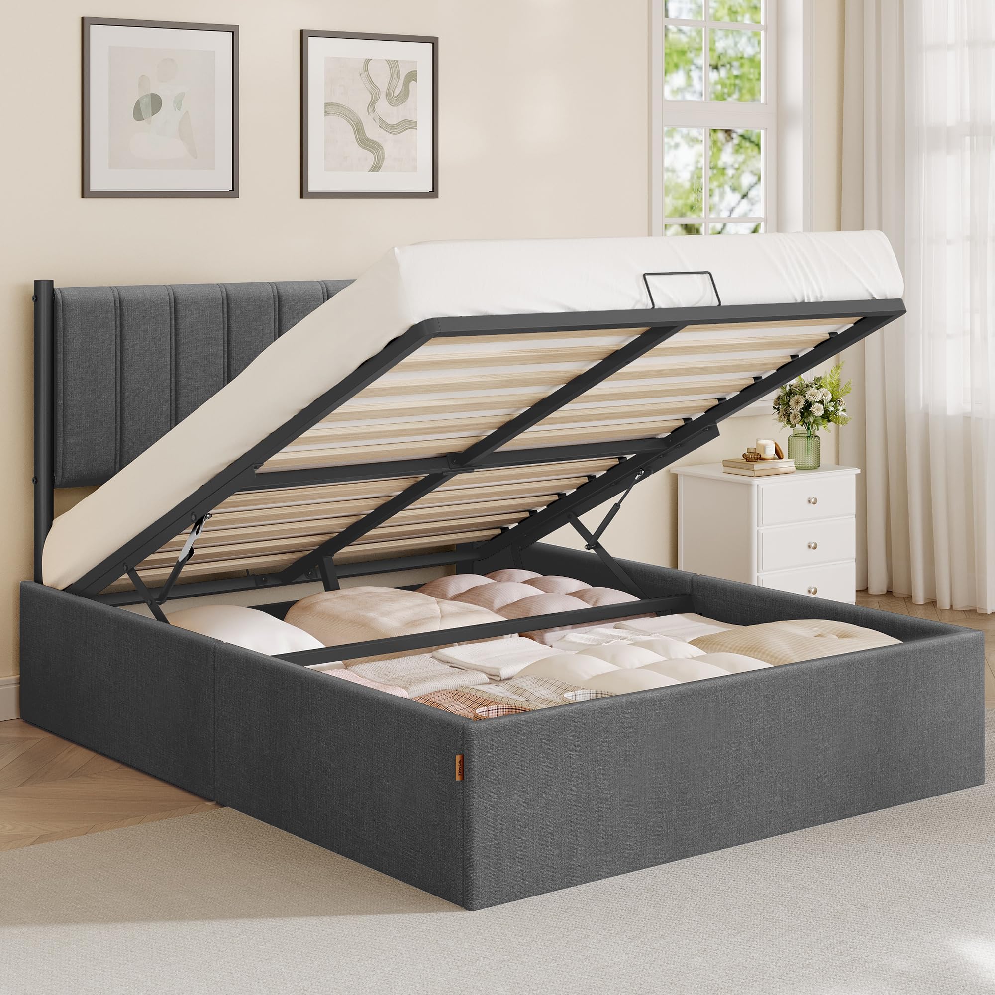VASAGLE Double Bed Frame, 135 x 190 cm, Ottoman Bed with Lift-Up Storage - Grey